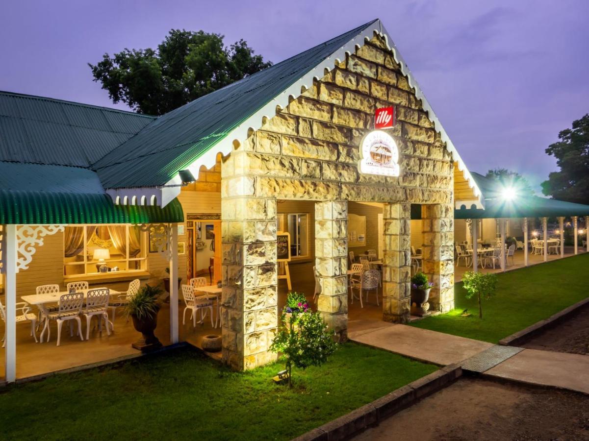 Fouriesburg Country Inn Exterior photo